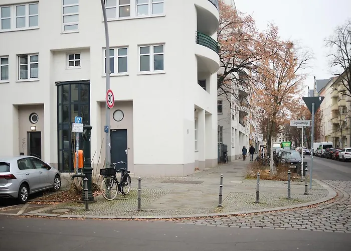 Modern Design 75Sq Apartment In Berlin Mitte