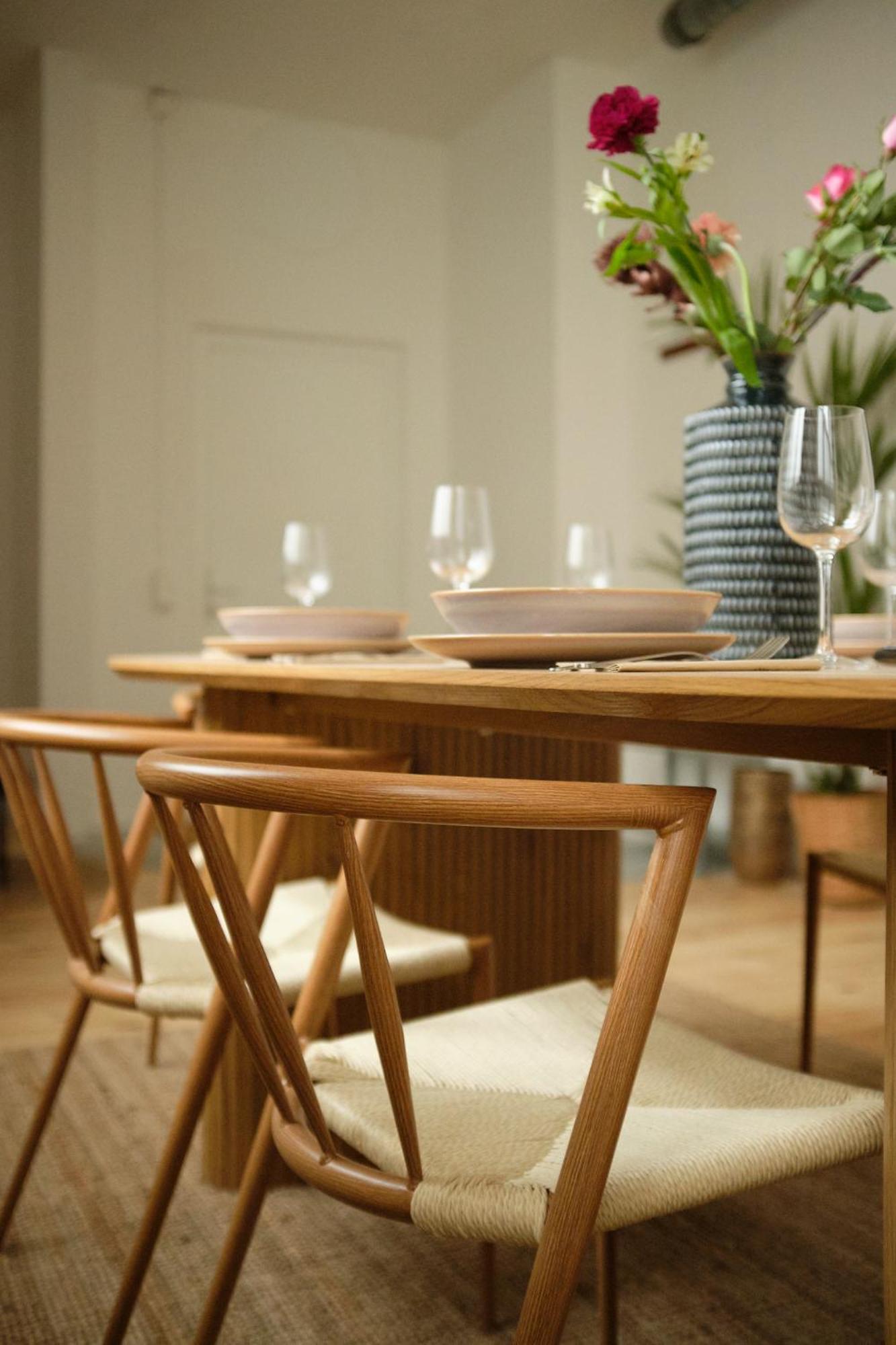Modern Design 75sq In Mitte